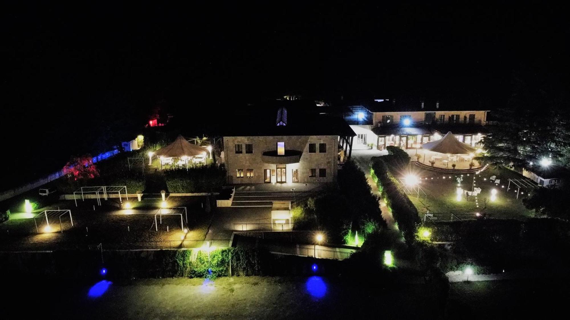 Sotto Il Cielo Hotel ピニョーラ エクステリア 写真