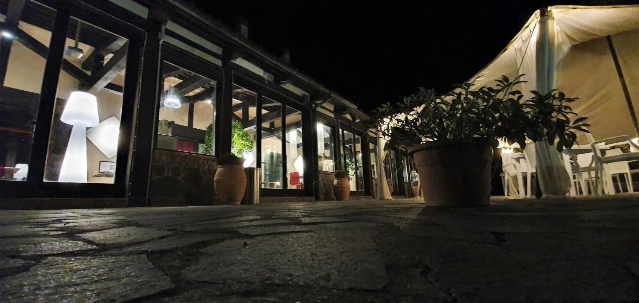 Sotto Il Cielo Hotel ピニョーラ エクステリア 写真