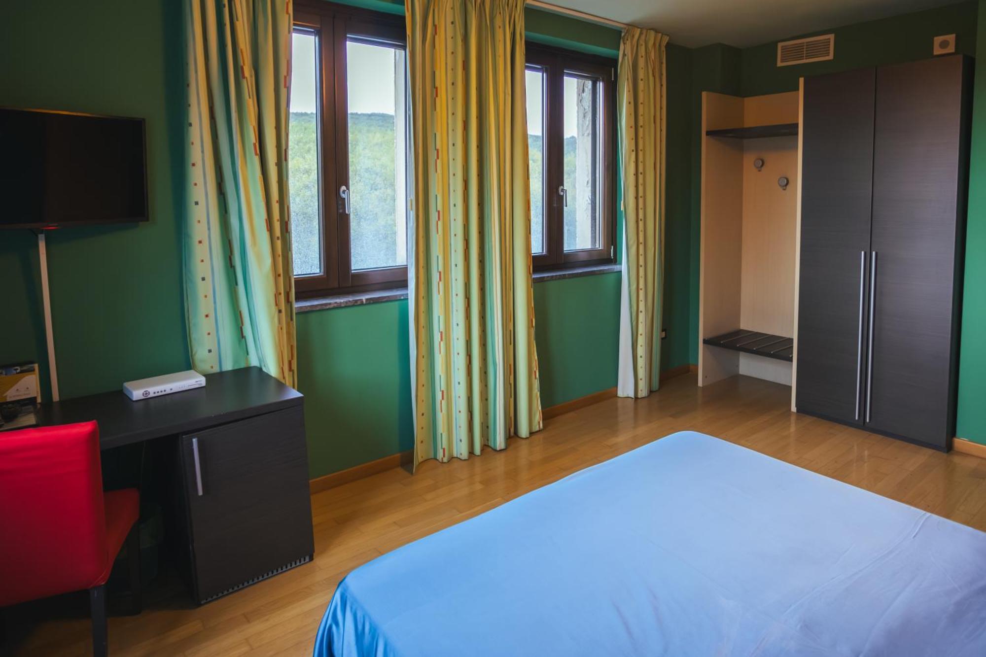 Sotto Il Cielo Hotel ピニョーラ エクステリア 写真
